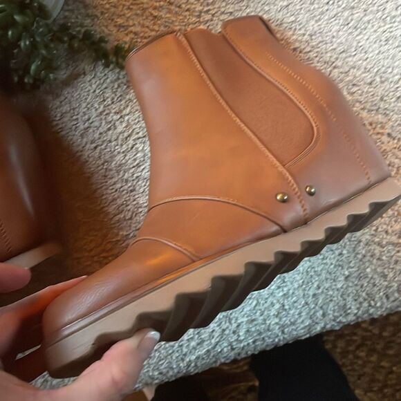 New without tags Sorel Dups - Picture 6 of 14